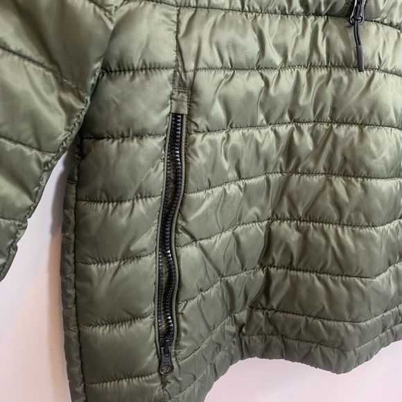 Everlane Women's Black Jacket Lightweight Half-zip
Puffer.Size S,Green.Pre-owned - Picture 6 of 9